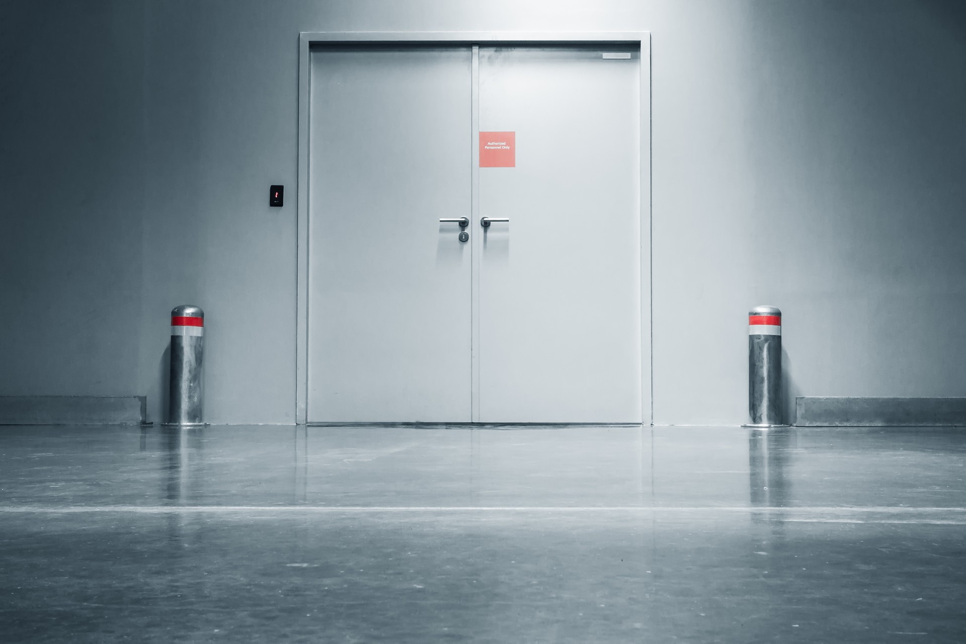 Steel securities door and fire protection system in department store